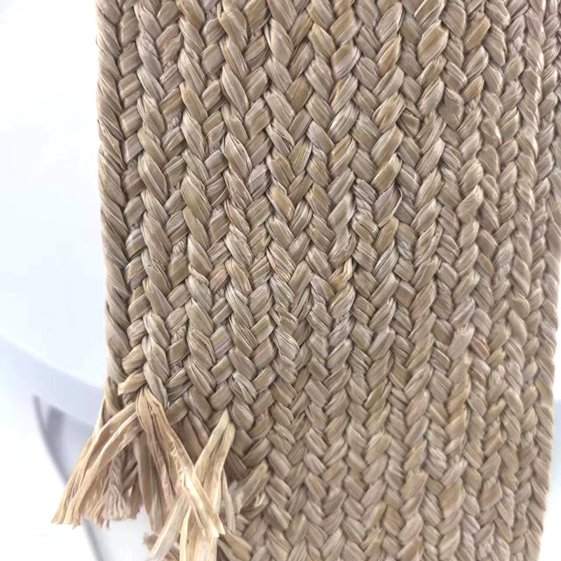 Andere Beige spezielle Seidenrasen Gürtel Band Roll 50*50*8cm einfache, kundenspezifische breite Webbing