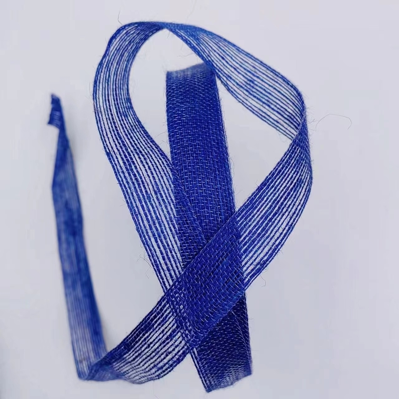 Custom Jute Ribbon für handgefertigte Weihnachtsdekorationen Unterstützung 7 Tage Probe Bestellzeiten
